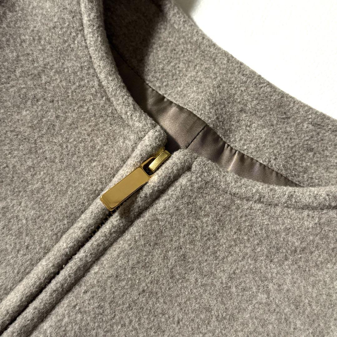 ばず　様ノーブル MTRカラーレスジップショートコート ベージュ 32