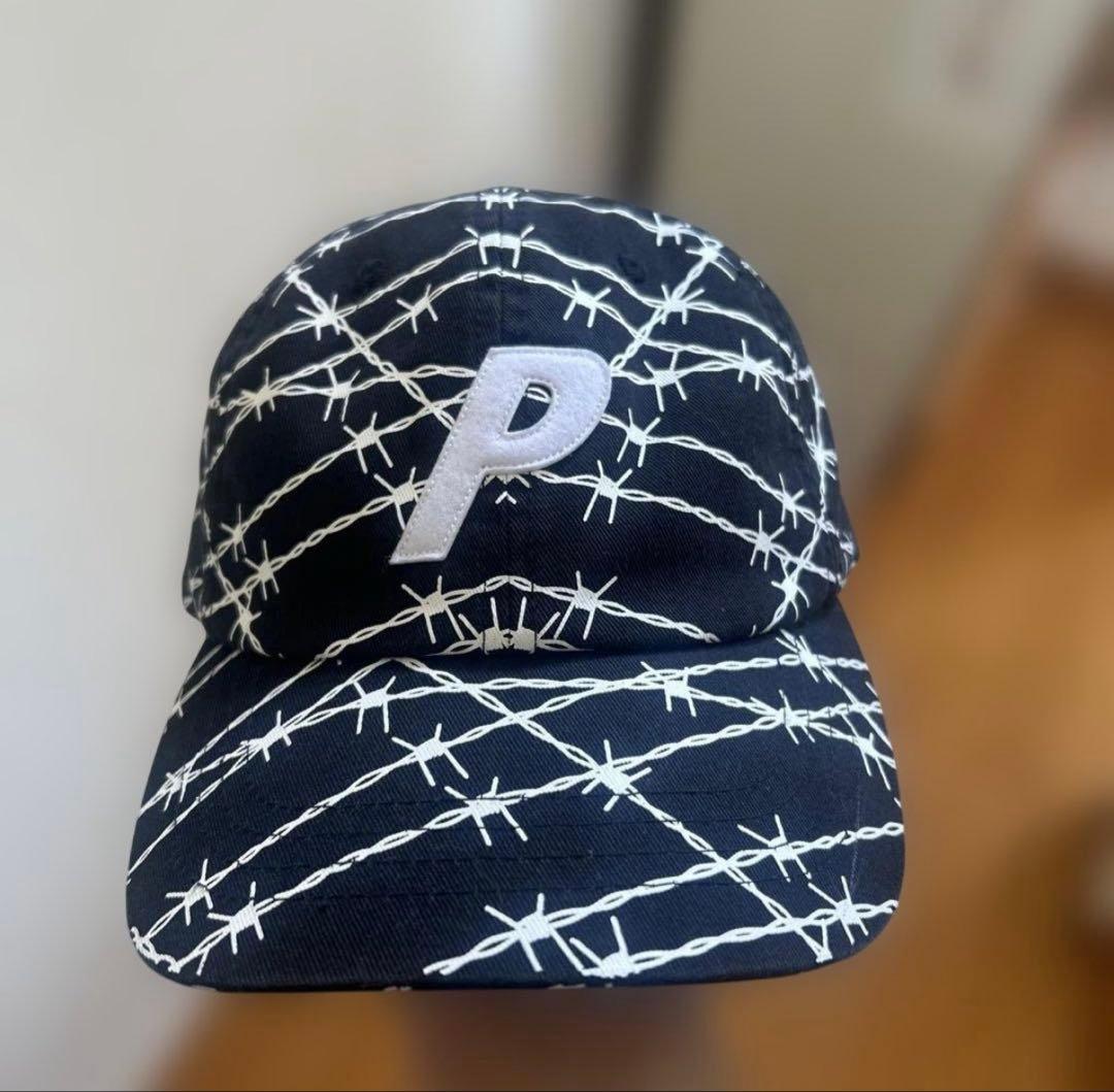 PALACE バーベルデザインキャップ