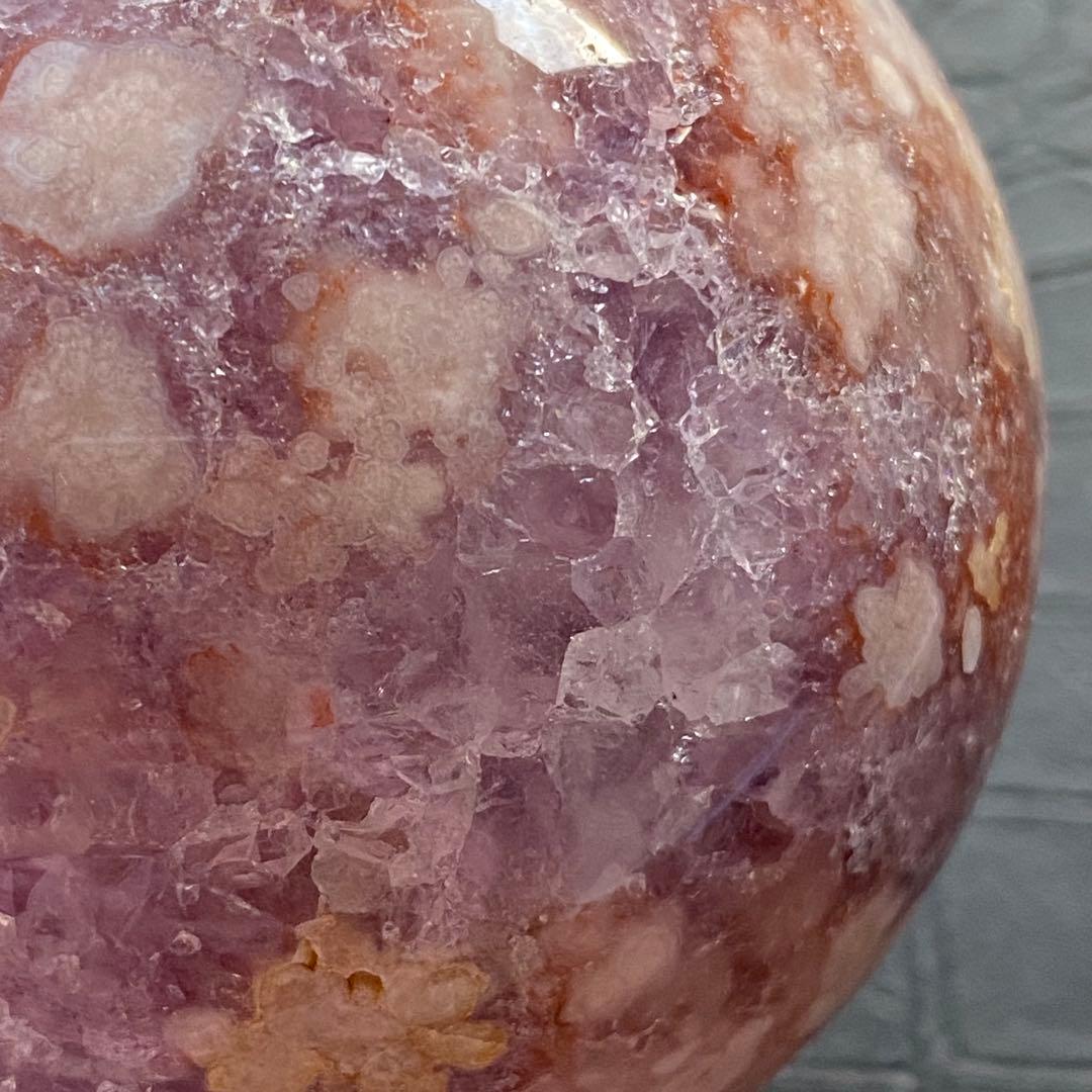 美しいパープルピンク❣️\"ピンクアメジスト&桜めのう\"の大玉73.5mmスフィア❣️