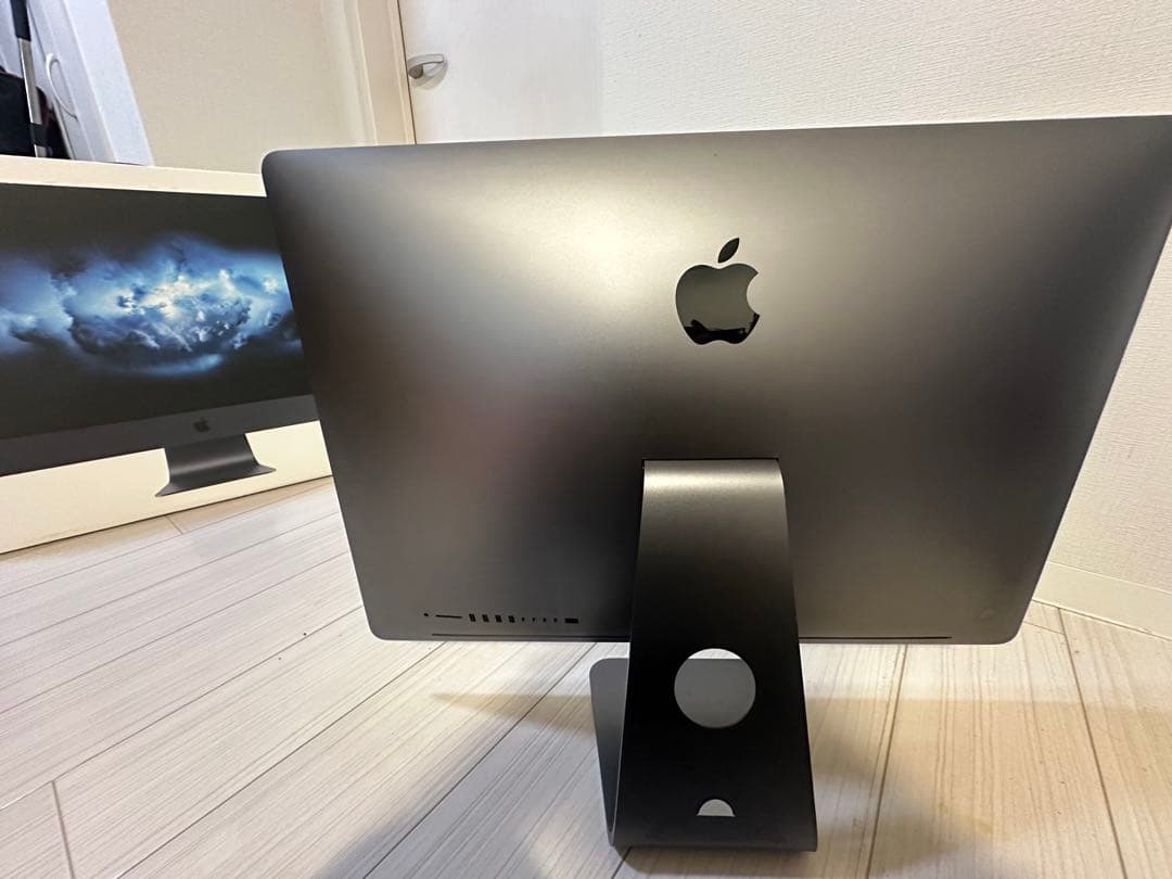S*5様 Apple iMac Pro スペースグレーストレージ2TB メモリー