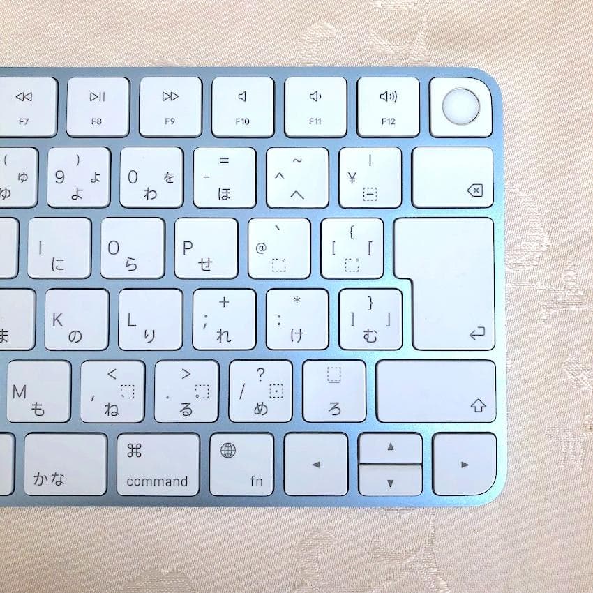 限定カラー｜ブルー｜Touch ID｜MAGIC KEYBOARD ｜APPLE