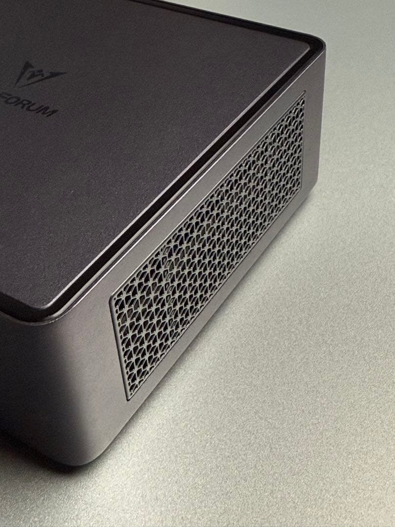 【MINISFORUM】UM790 Pro Ryzen 9 32GB 512GB