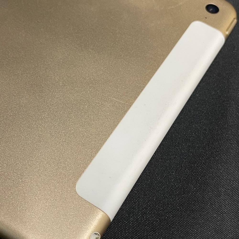 個◆Apple iPadmini 4第4世代 ゴールド本体 16GB 01002