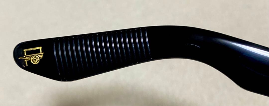 新品　MOSCOT モスコット MOMZA サングラス ブラッククリスタル　黄色