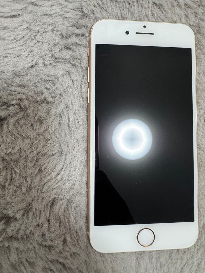 【美品】iPhone8 64GB