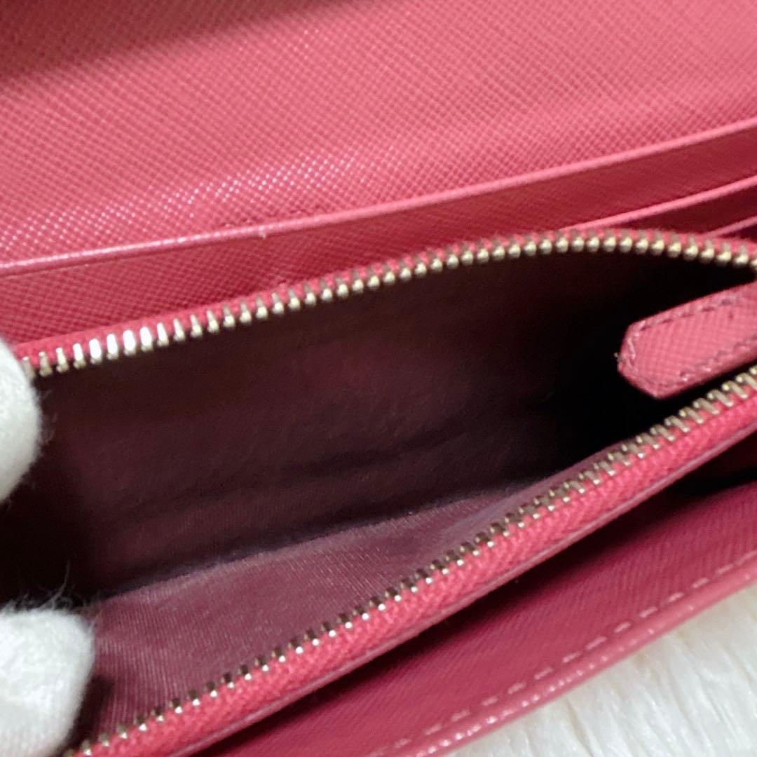 極美品✨プラダ 長財布 サフィアーノ メタルロゴ パスケース付 ピンク フラップ