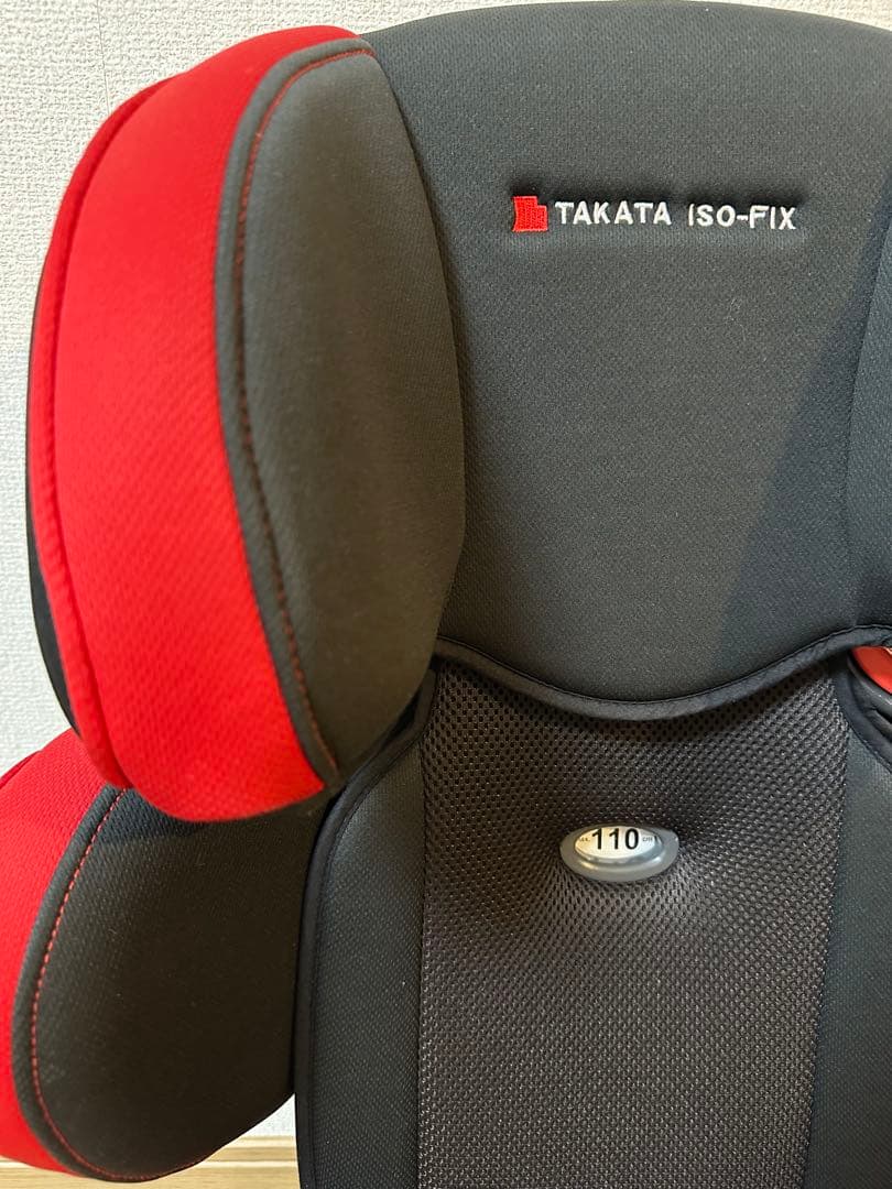 TAKATA　ジュニアシート　ISOFIX チャイルドシート　ペット喫煙者無し