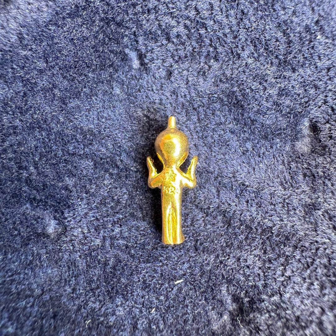 日清食品 すごいぞゴールド U.T. 13mm 純金ちっちゃフィギュア K24