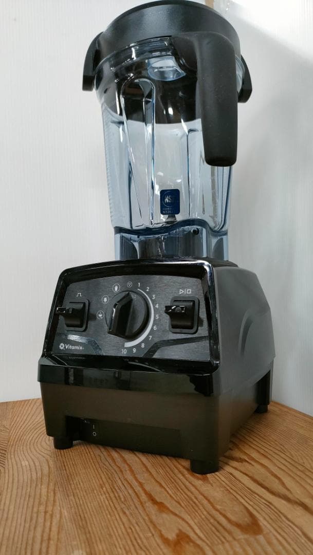 (๑・̑◡・̑๑)様　【美品】バイタミックス E520　保証書あり　1624