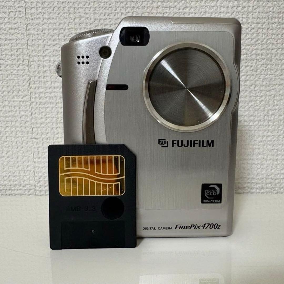 【cocoさん専用】Fujifilm FinePix 4700z デジタルカメラ