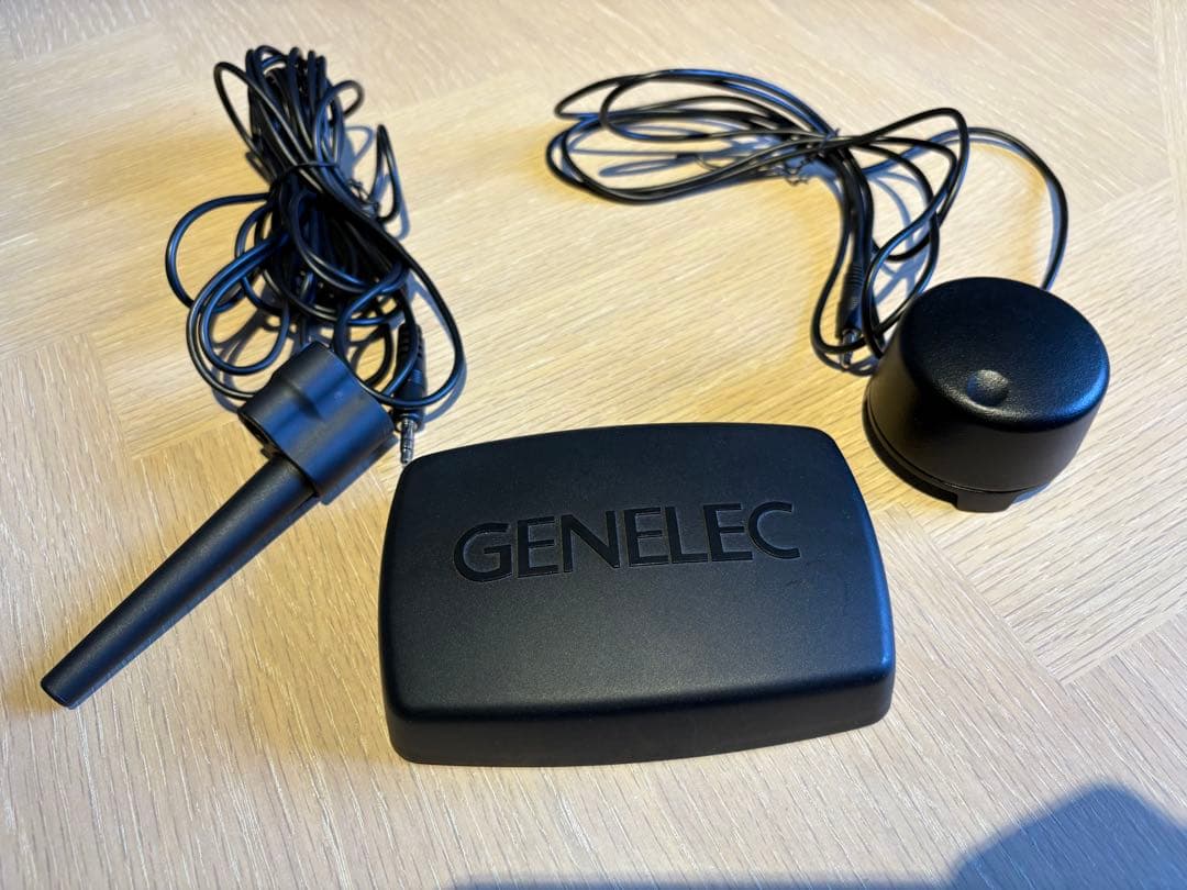 GENELEC 8320A ペア GLM SAM KIT オプション付き