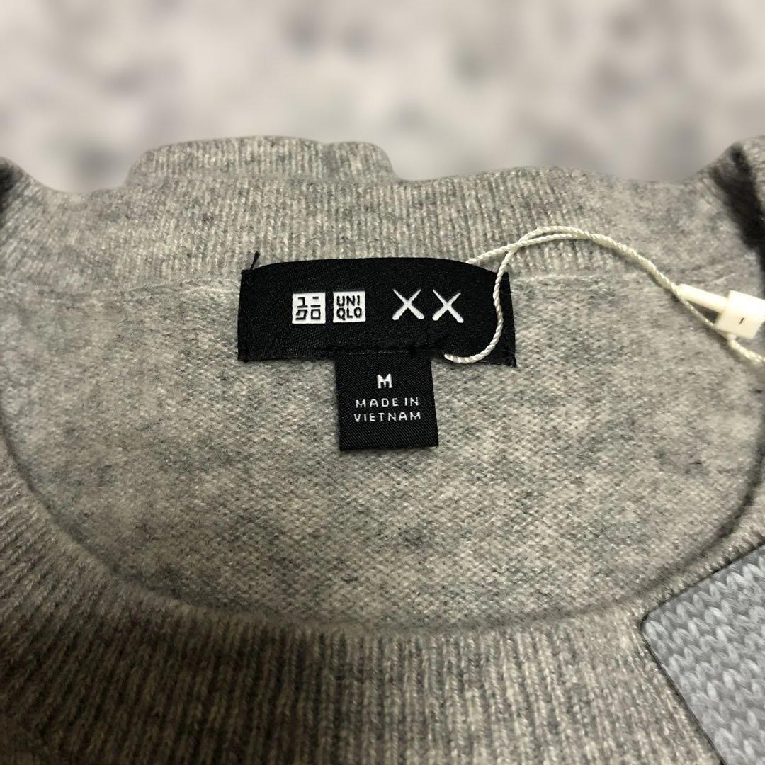 S*t様 ユニクロ　KAWS カシミヤセーター Mサイズ グレー ブラック 2色