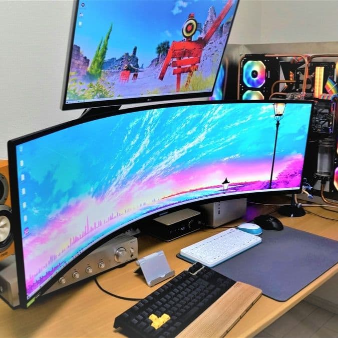 Samsung Odyssey g9　ゲーミングモニター