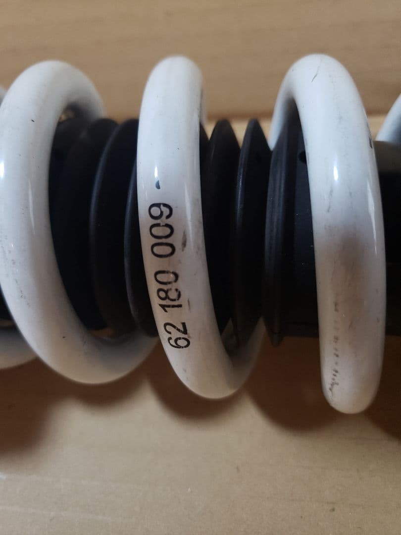 c*s様 Spiegel シュピーゲル プロス ペックネオ車高調　ダイハツエッセ