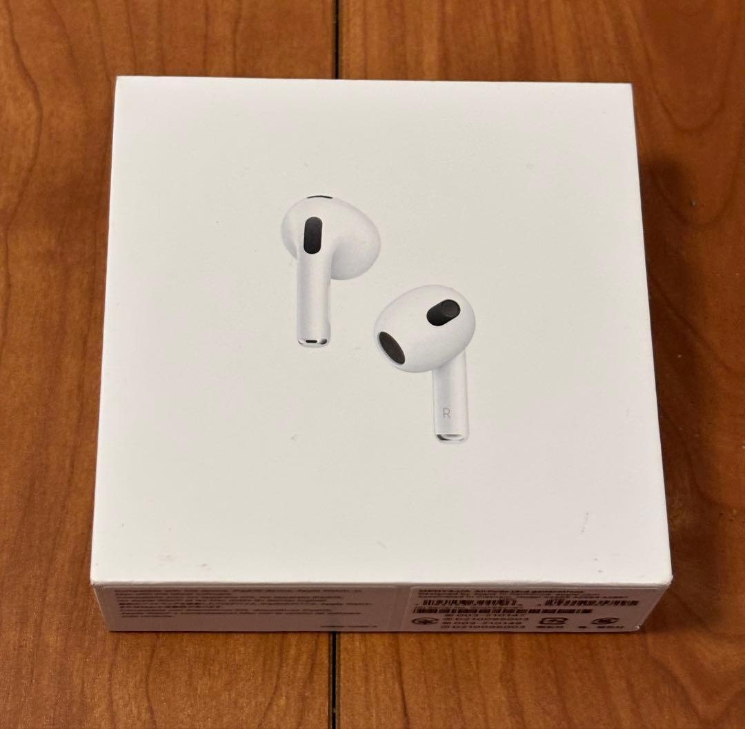 Apple MPNY3J/A AirPods(第3世代) ワイヤレスイヤホン