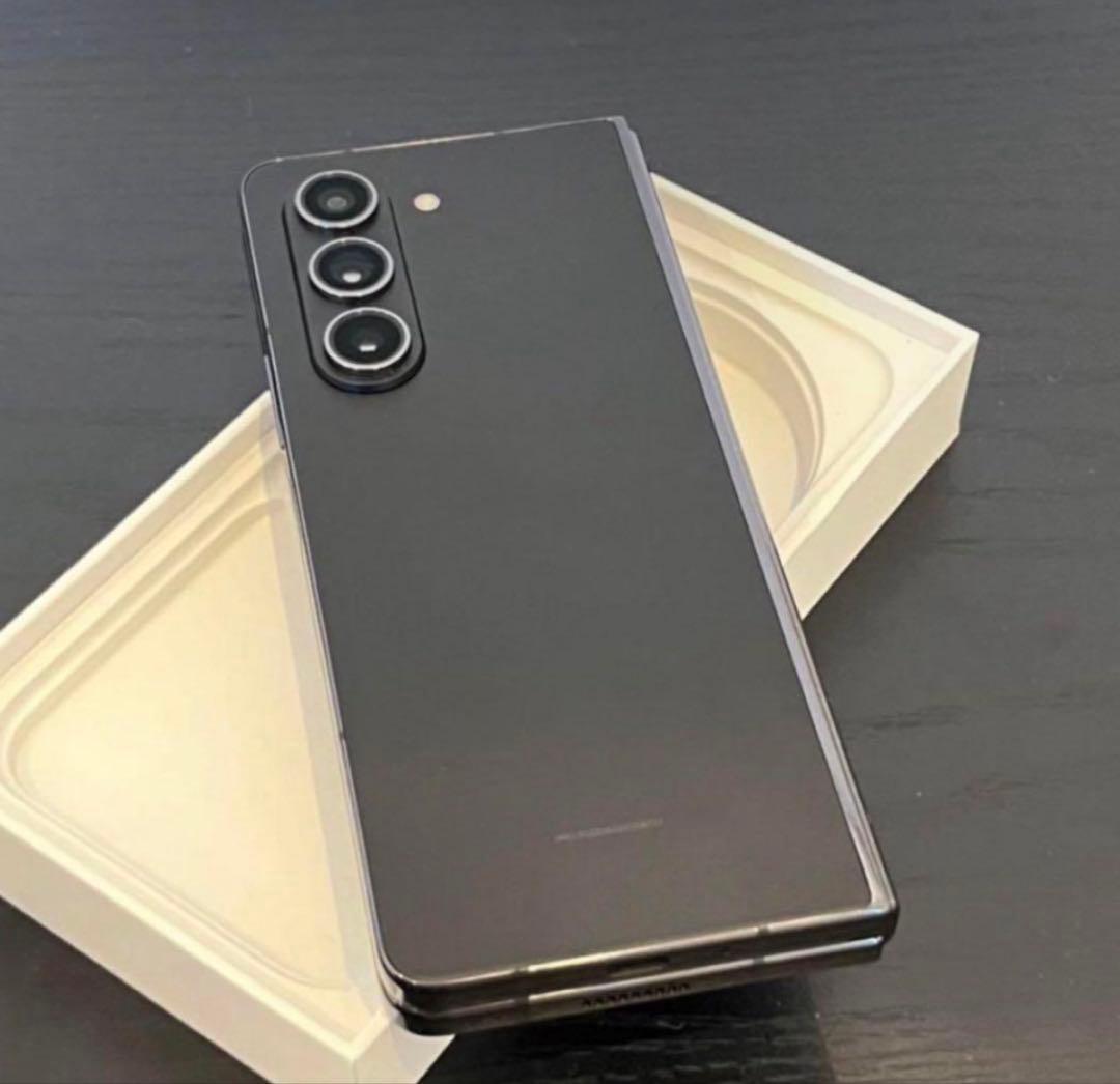 【良品】Android Galaxy Fold 5｜256gb｜SIMフリー