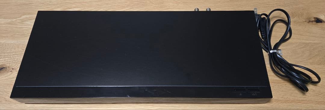 【送料無料】パナソニックブルーレイレコーダーDMR-2CW50