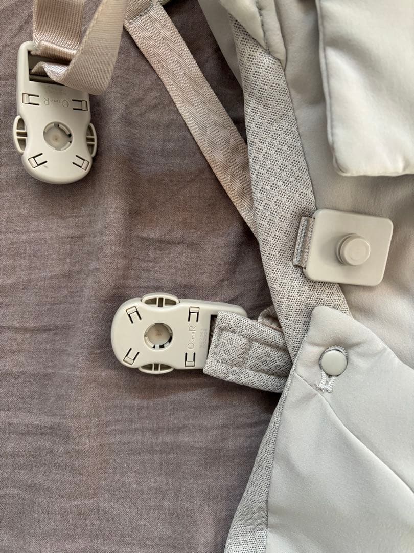 エアバギー　抱っこ紐