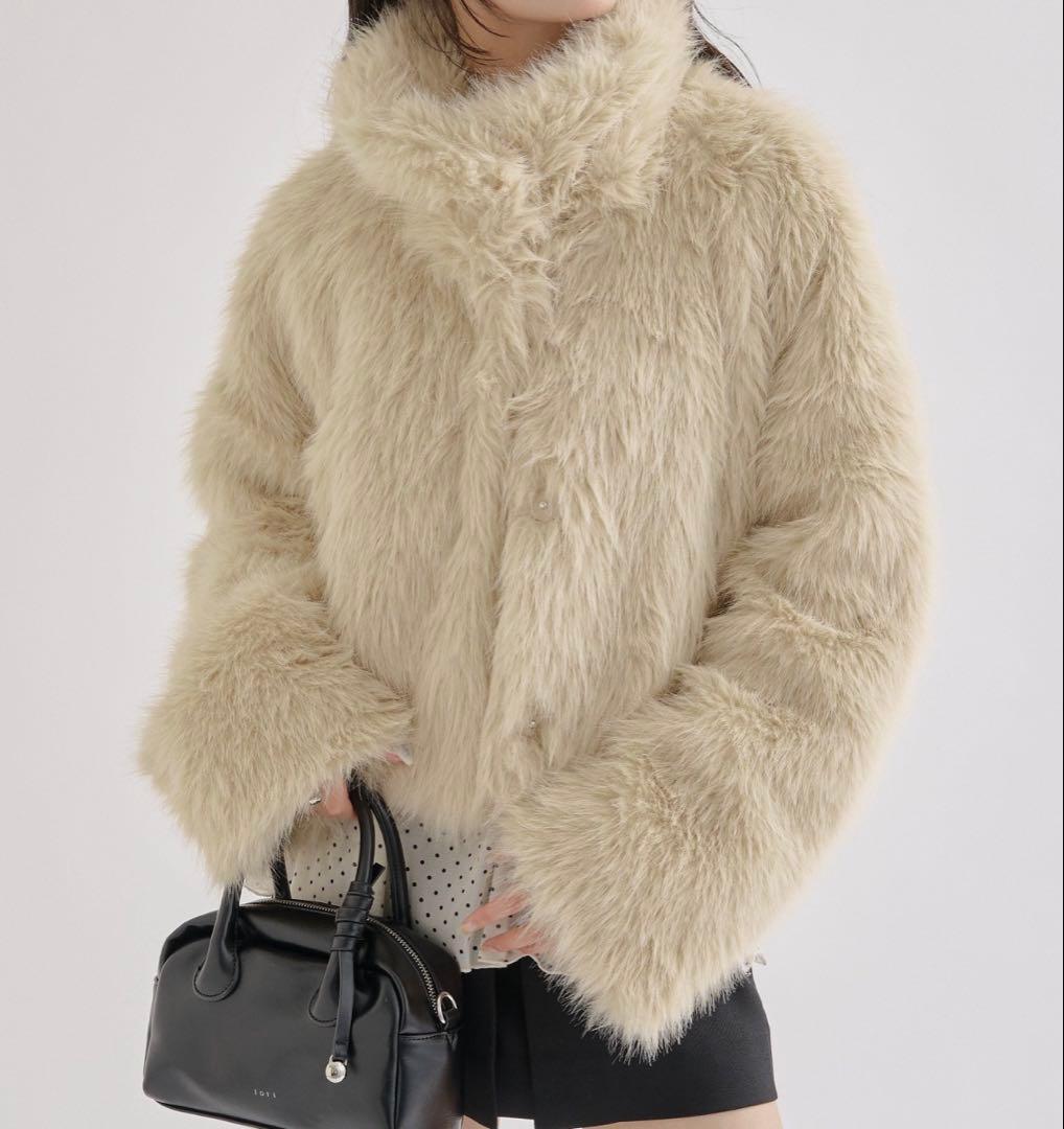 mystic ショートファーコート タグ付き