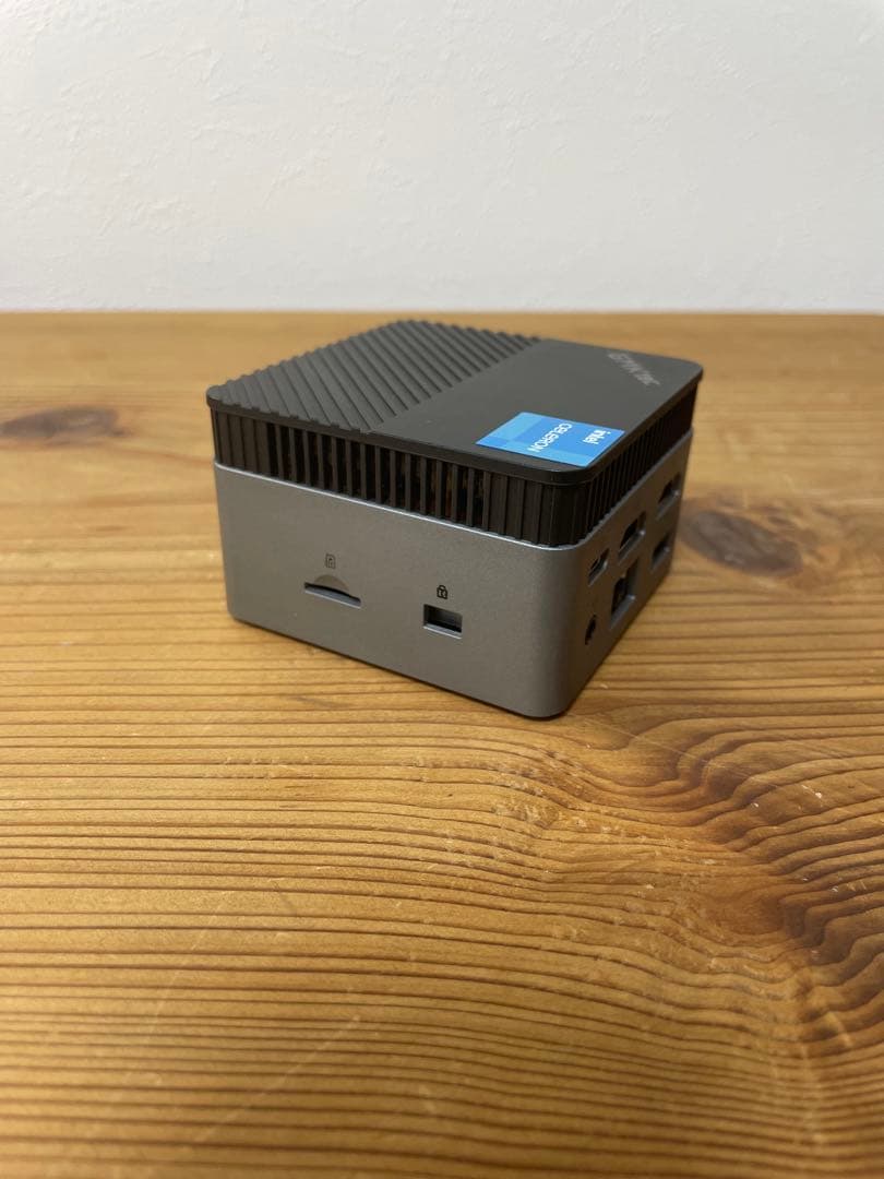 GMKtec NucBox5 N5105 メモリ8GB　SSD512GB