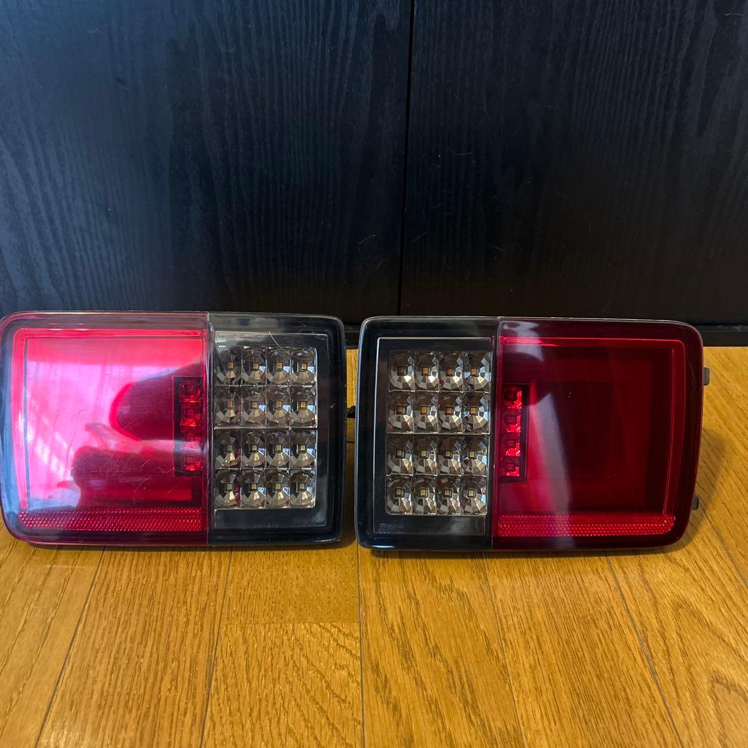 DA64V REIZ レッドスモークテール