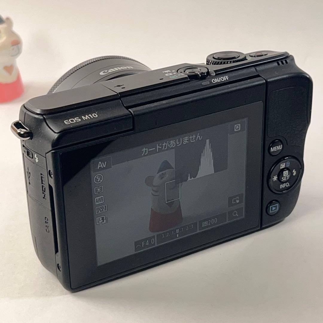 CANON EOS M10 ダブルズームキット
