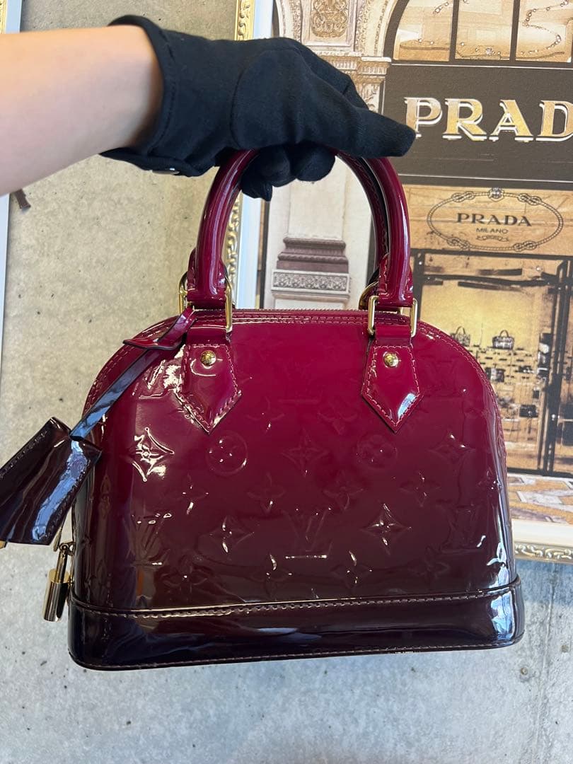 ルイヴィトン アルマBB ヴェルニグラデーション