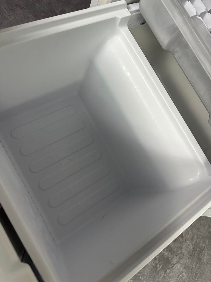 【関西送料無料】SHARP 2021年式　SJ-D15GJ-W【美品】