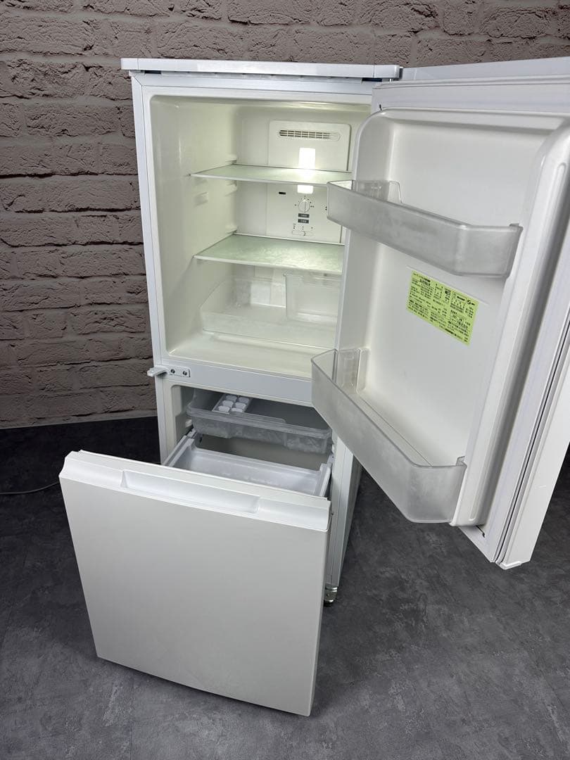 【関西送料無料】SHARP 2021年式　SJ-D15GJ-W【美品】