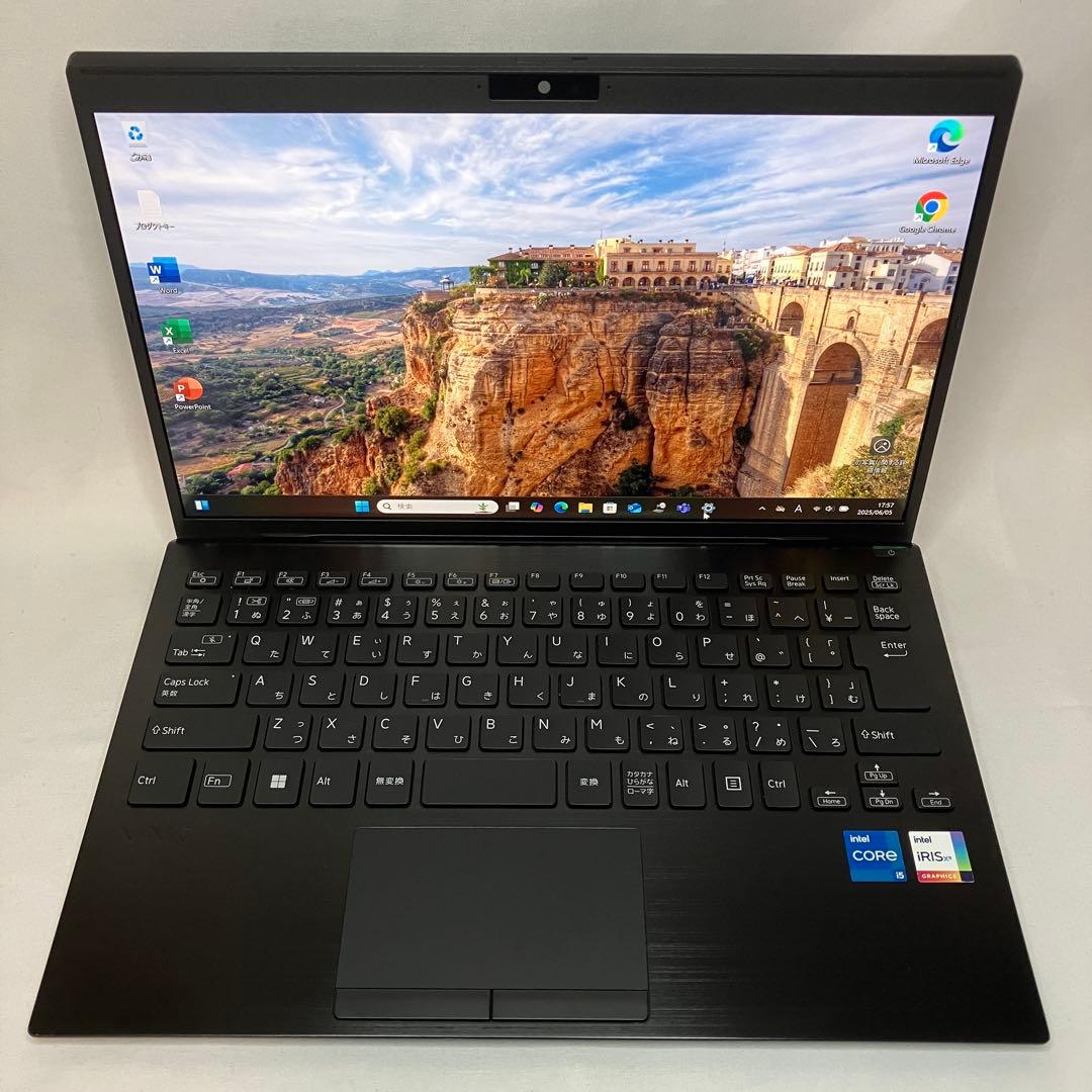 美品 VAIO Pro PG 12世代 i5 16GB SSD FHD オフィス