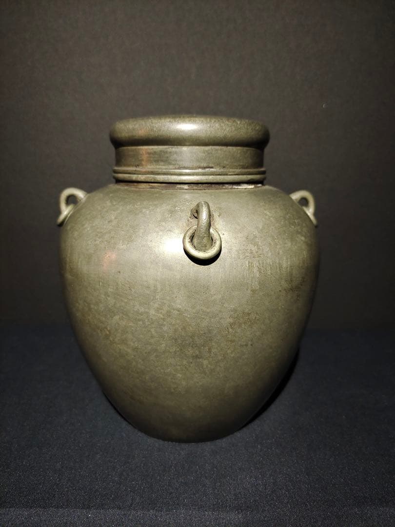 古錫 蔵六居造 錫製無紋四耳帯環茶心壺 茶道具 茶筒 古美術品 重さ910g