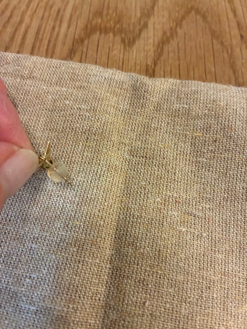 Bijou de Mミニミツバチピアス（BMEABEEPERY）