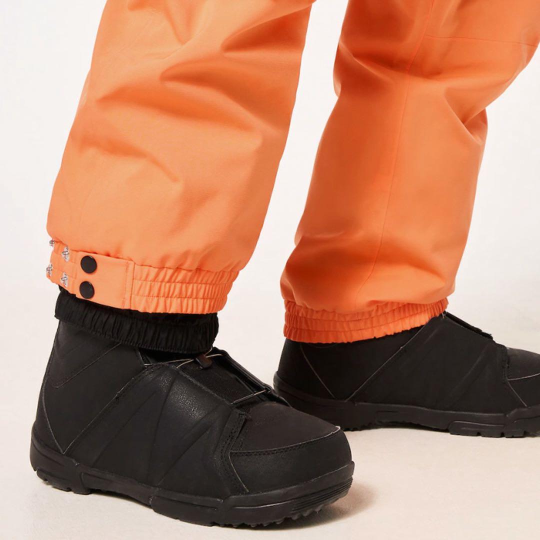 新品未使用 半額以下！オークリー スキーパンツ TC GUNN RC BIB