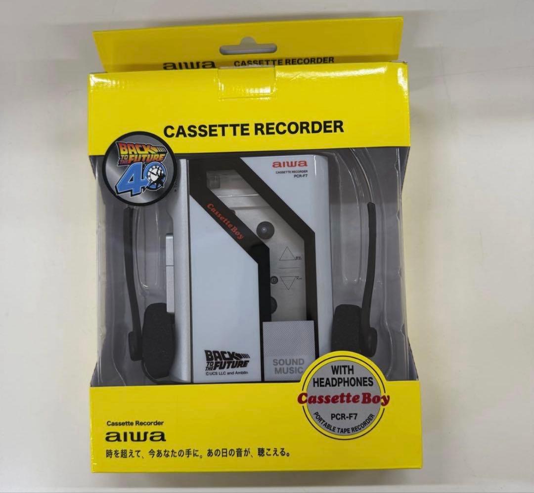 バックトゥザフューチャー　ドンキ　ポータブルカセットプレーヤー　アイワ