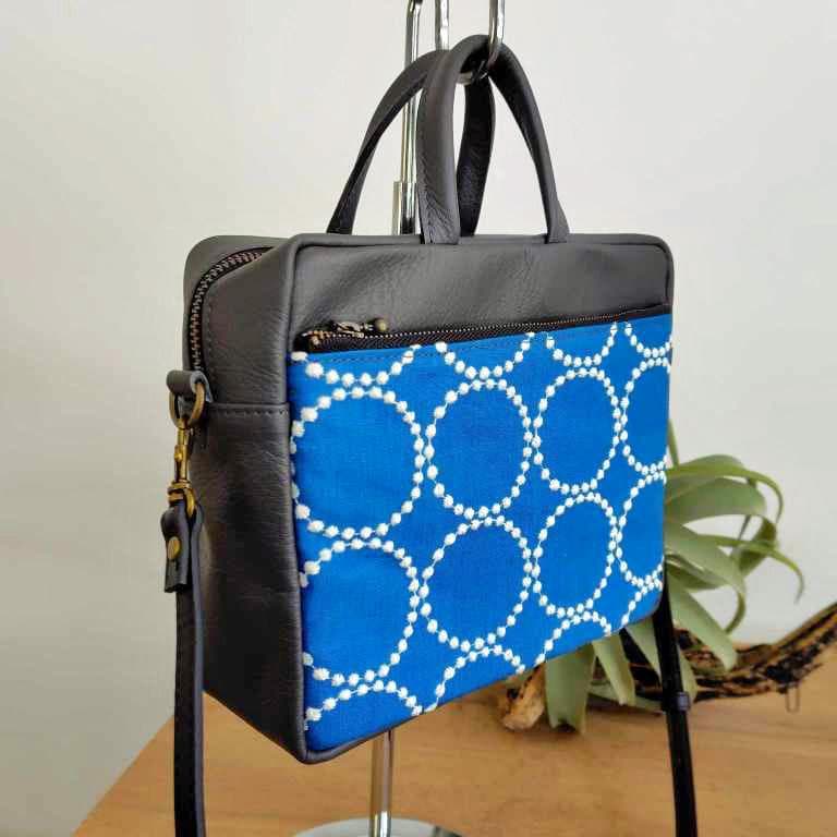 り*ん様 ミナペルホネン/2025tambourineタンバリンブルー/スクエア