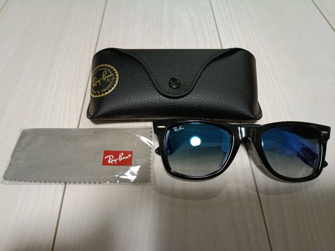 PIKO　Ray-Ban Wayfarer RB 2140-F サングラス
