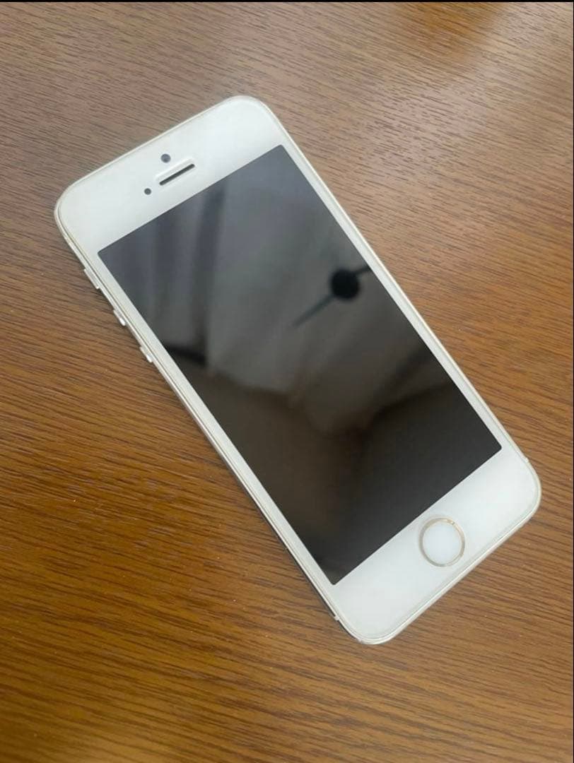 Phone5s 本体 美品　シルバー Apple スマホ　動作良好　エアドロ可