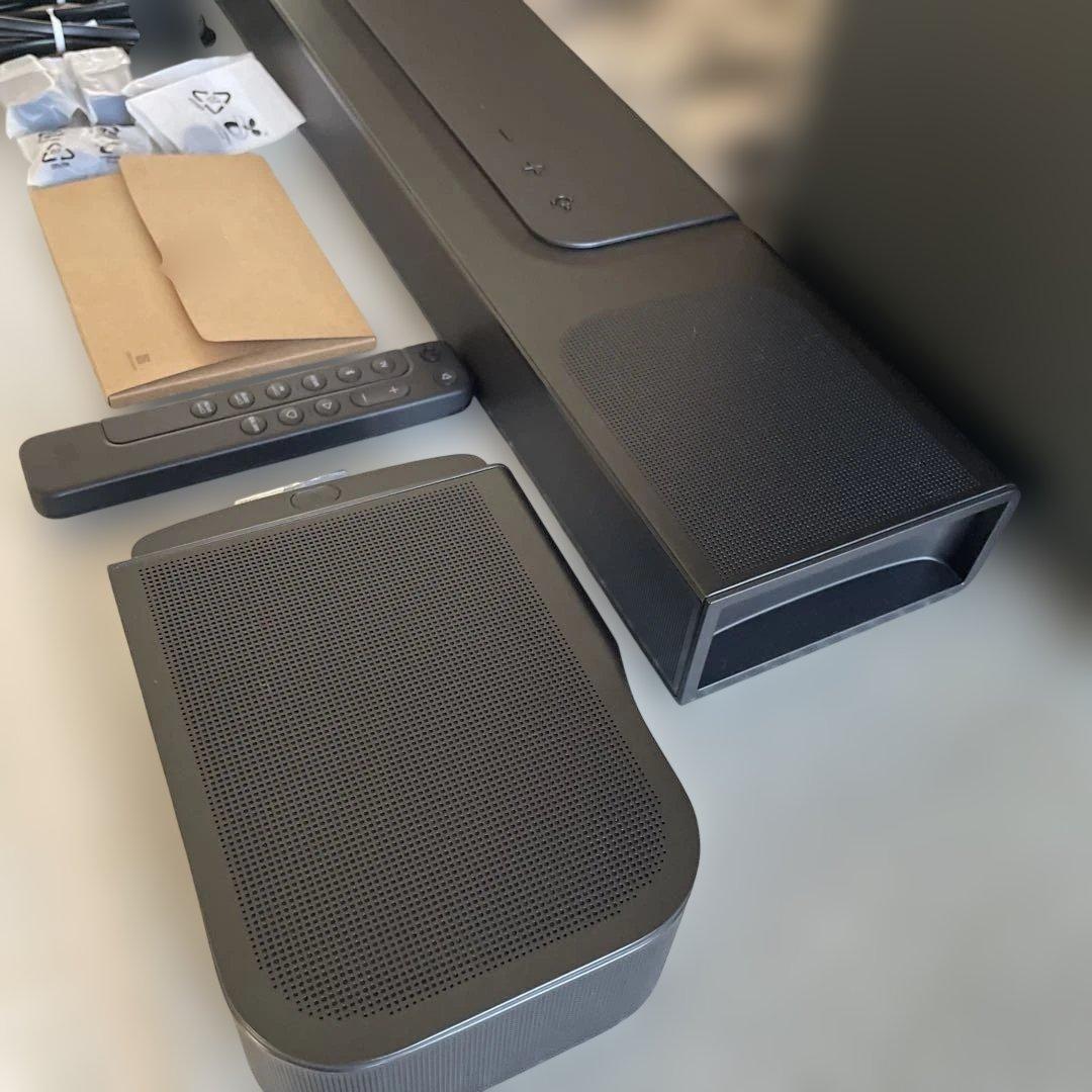 JBLサウンドバーBAR 1000 ATOMS搭載迫力サラウンド昨年末購入