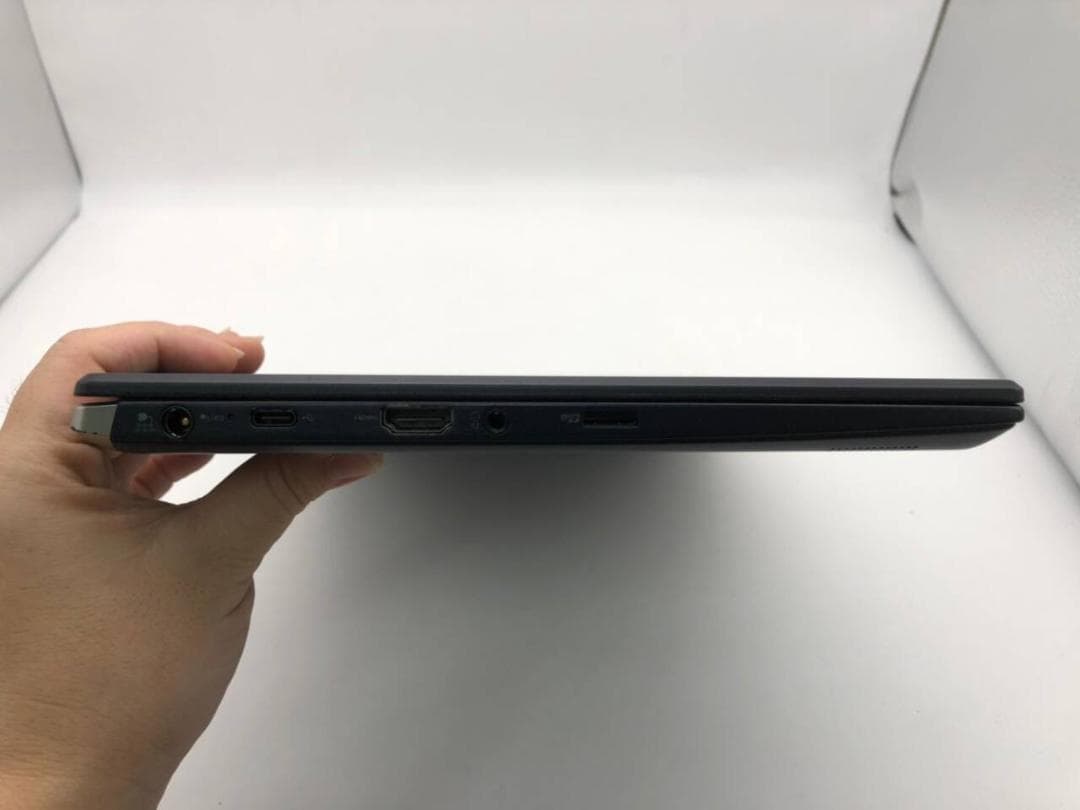 ダイナブック G83 i5第8世代-8250U/8GB/SSD256GB