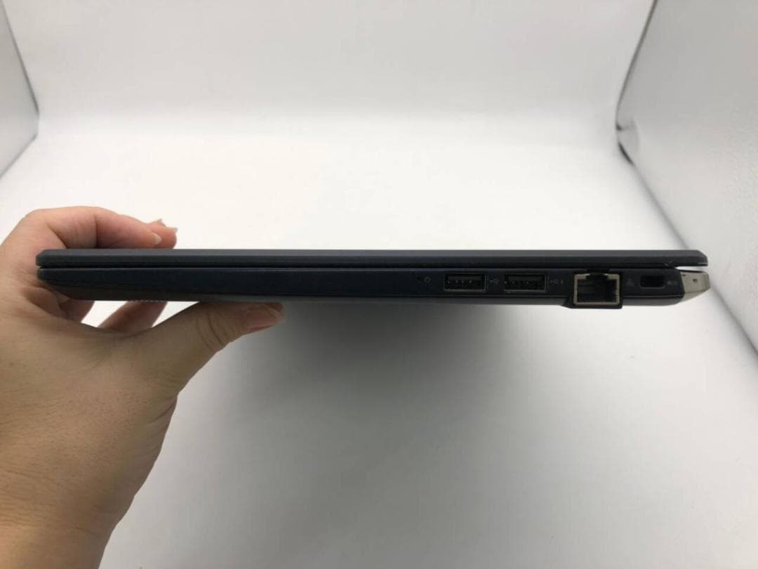 ダイナブック G83 i5第8世代-8250U/8GB/SSD256GB