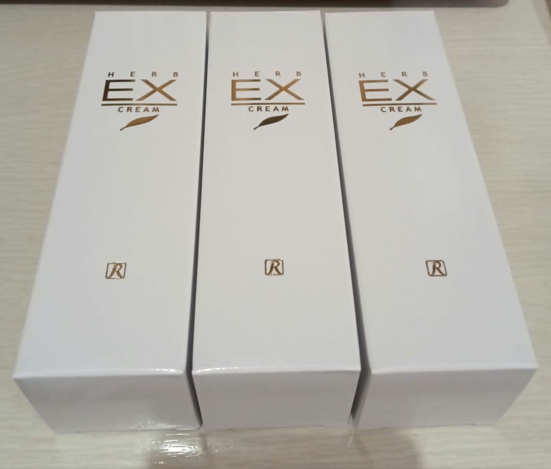 ロイヤル化粧品　ロイヤルハーブEXクリーム　50g　3本