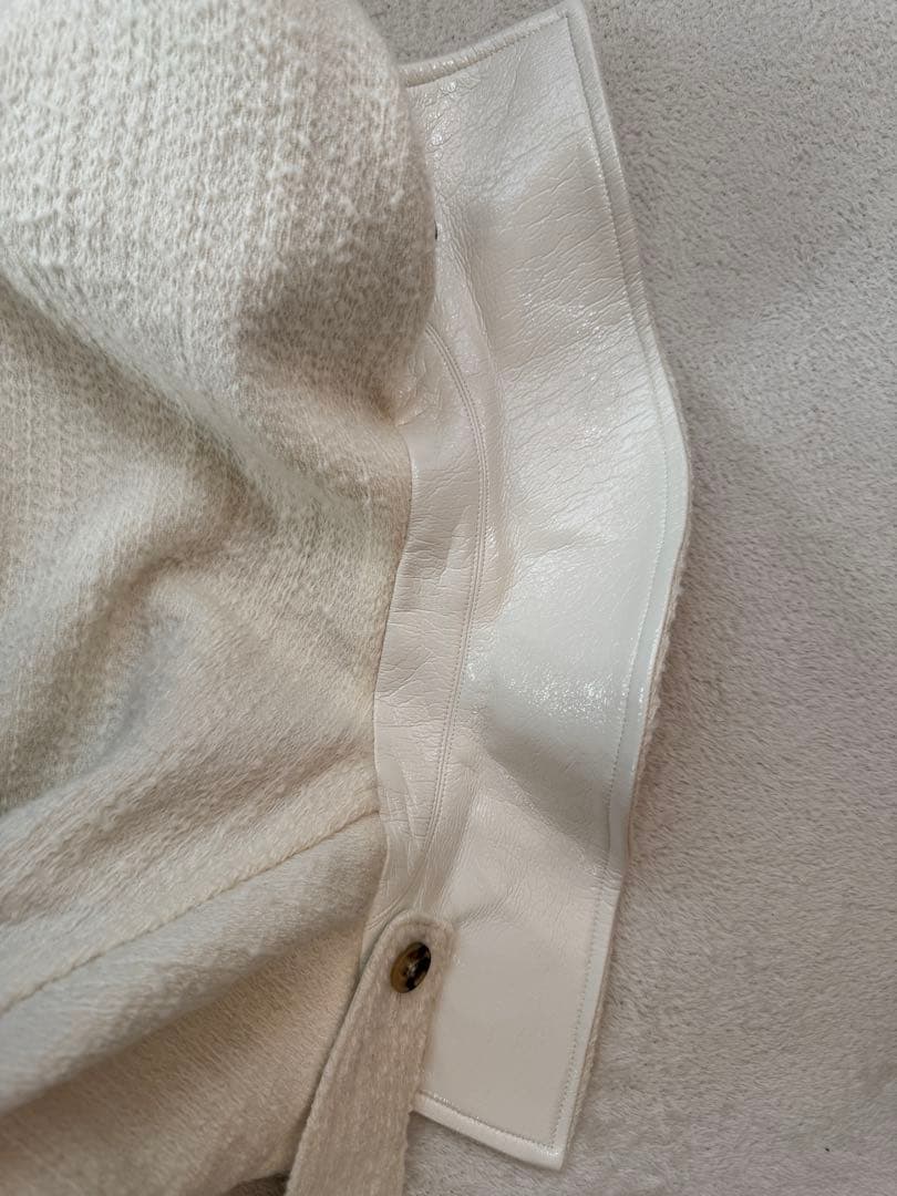 スタニングルアー　アイボリー ループツイードブルゾン