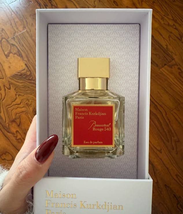 バカラ ルージュ 540 オードパルファム 70ml 新品