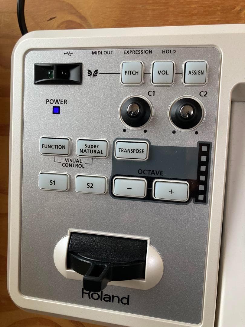 ローランド　Roland A49 ホワイト MIDIキーボード　電子ピアノ