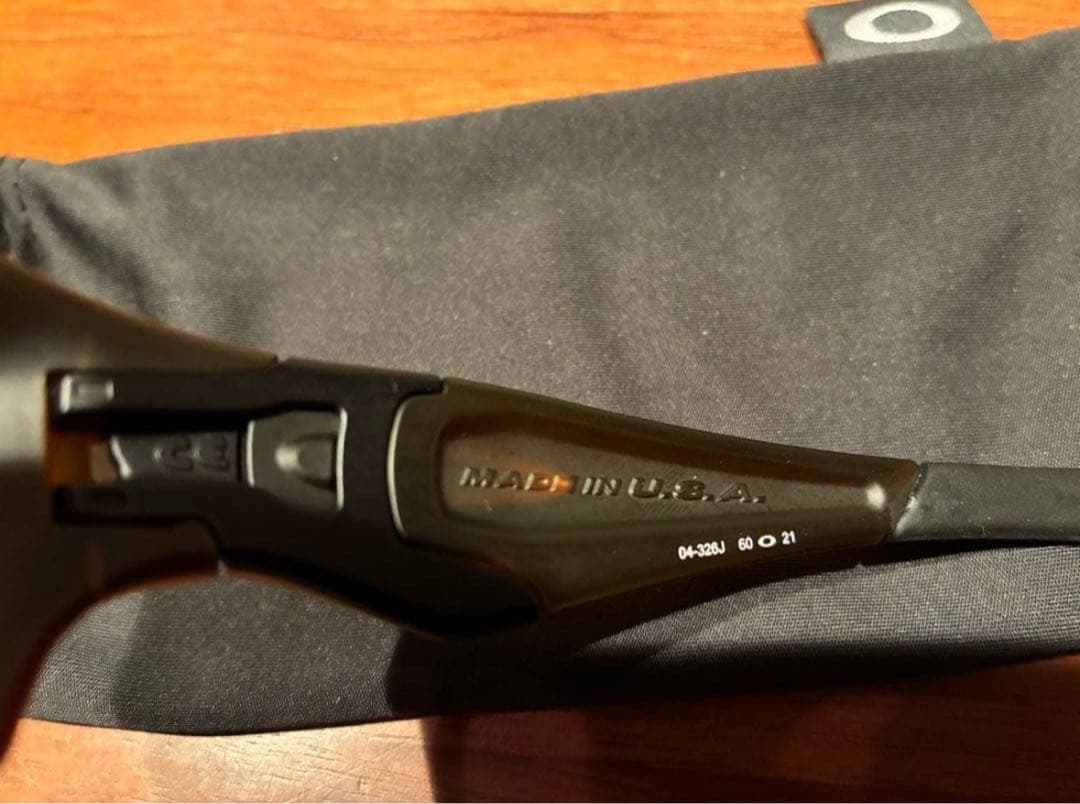 OAKLEY ストレートジャケット04-326J