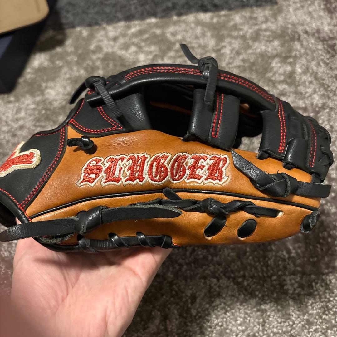 スラッガー　内野手用オーダーグローブ
