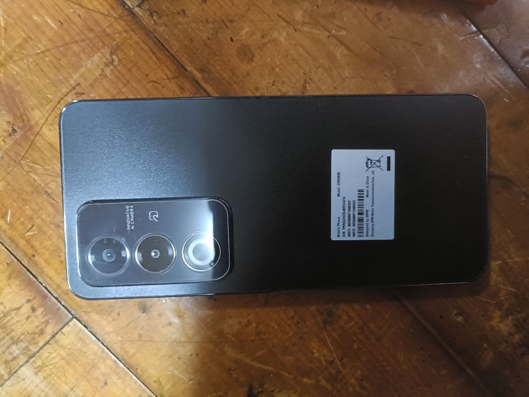 OPPO A3 5G 128GB 本体　液晶に白い線あり。