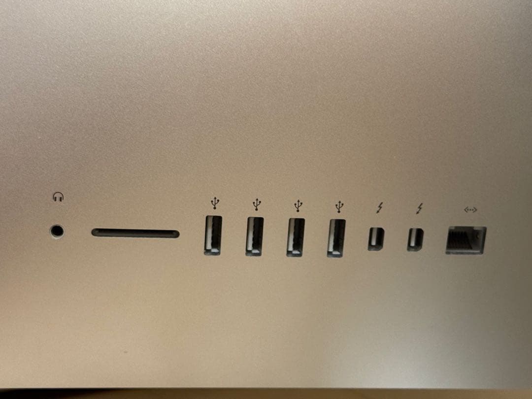 N*a様 iMac late2015／21.5インチ／1TB／A1418／USキ