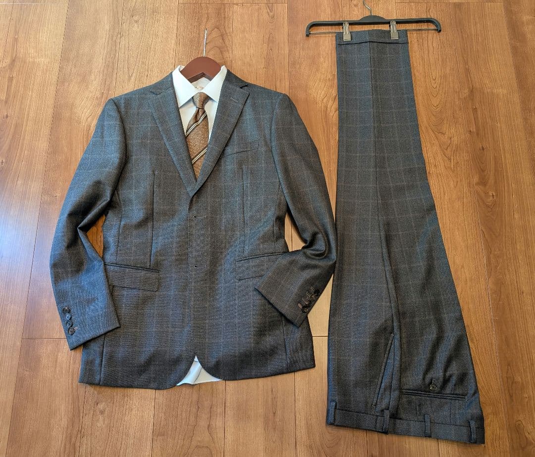 【極美品】ブラックレーベル・クレストブリッジ スーツ 40R Zegna