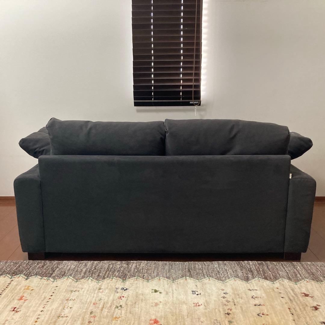 送料込　ソファ　2人掛　NOYES スウェード調ファブリック　チャコールグレー